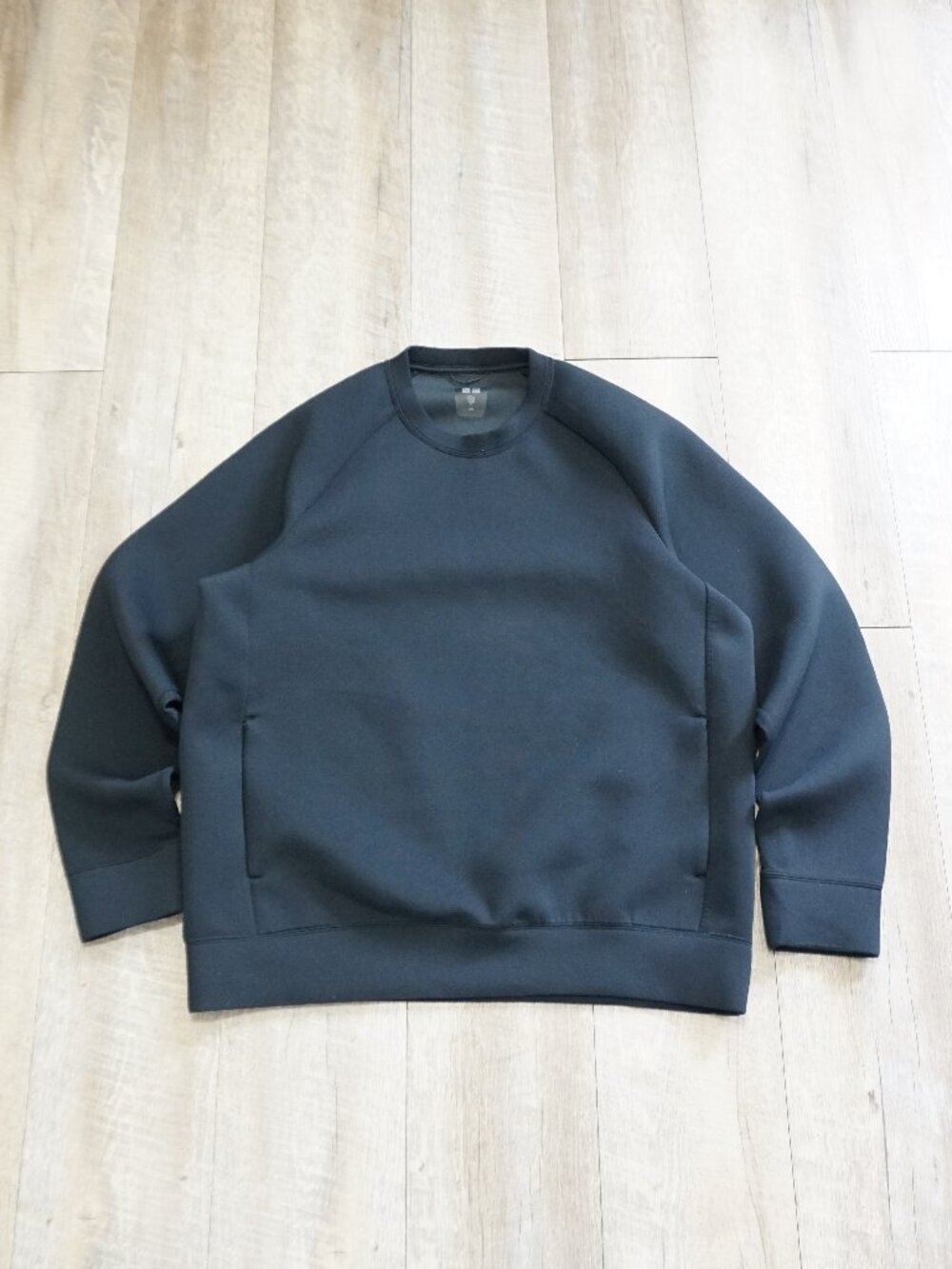 Uniqlo Pullover Crewneck Sweater